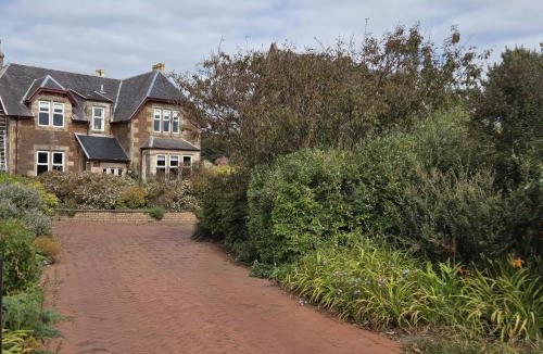 Largs House | The Old Rectory
