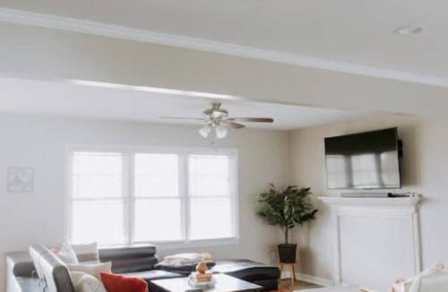 Greensboro House | The Oxford Ranch, 4BR 3BA in Greensboro