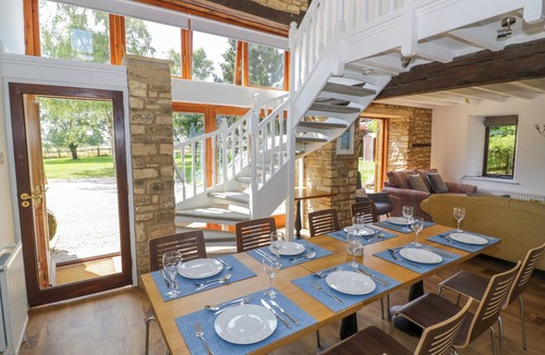 Witney Cottage | The Paddock