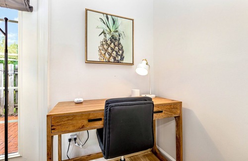 Northwest Raleigh House | The Perky Pineapple; Quiet Ranch; 2 King Beds; Well Appointed; Centrally Located