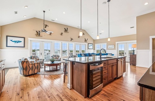Pine Island House | The Pine Island Lodge- Spectacular 28 BR Oceanfront in Corolla