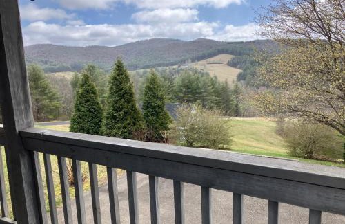 Laurel Springs House | The Place on the Blue Ridge Parkway