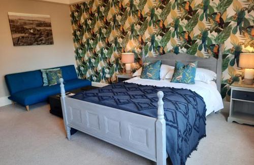 Stretton Sugwas Bed & Breakfast | The Priory