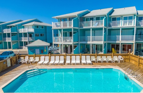 Kure Beach Condo | The Riggings H2-Kure Beach | Oceanfront + Pool