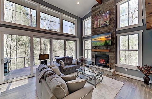 Asheville House | The Ritz