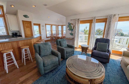 Carolina Dunes House | The Salty Lab - Beautiful Ocean & Sound views in this 5 BR "Dog Friendly" home!