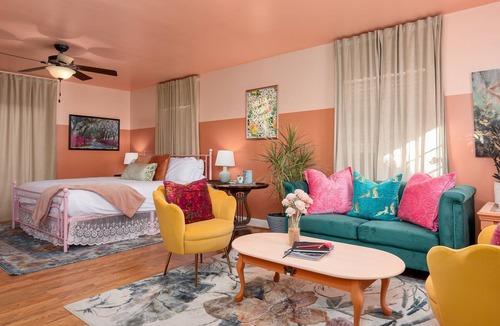 Wilmington House | The Salty Peach, A Sweet Retreat