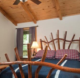 Topton House | The Sassafras Breeze