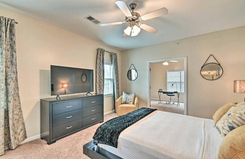 Westover Apartment | The Skyroom off I295