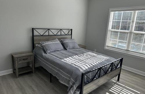 Lexington - Salisbury Apartment | The Snowman Suite