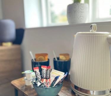 Godalming Hotel | The Squirrel Inn