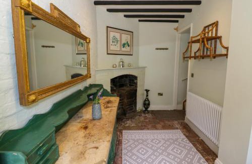 Gumley Apartment | The Stable Flat