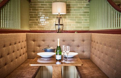 Walwick House | The Stallion