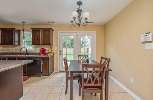 Fayetteville House | The Strickland Stopover