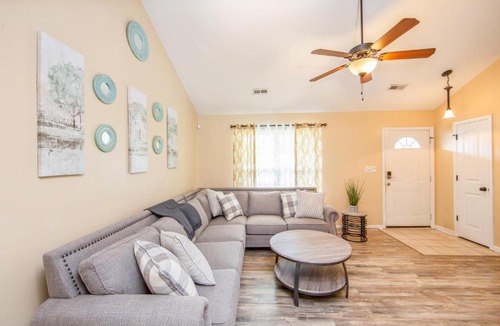 Fayetteville House | The Strickland Stopover