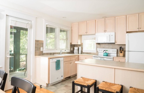 Cape Fear Station Cottage | The Surf Shack BHI; 2BR beach cottage on East Beach!