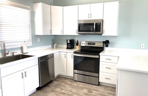 North Topsail Beach House | The Surf - Surf's Up! Oceanfront Getaway!