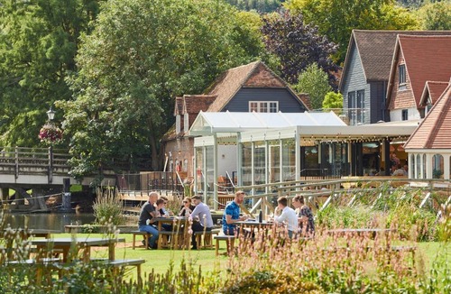 Streatley Hotel | The Swan, Streatley, Berkshire