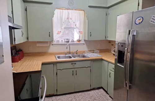 Lynn House | The Thompson House
