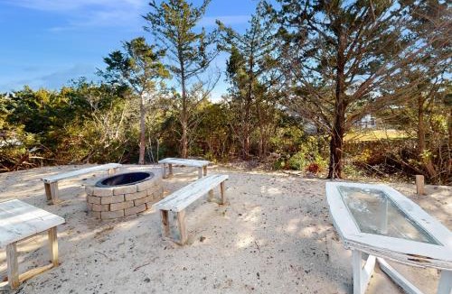 Salvo House | The Turtle's Nest