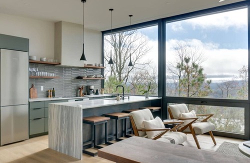 Mills River House | The Upper Dogwoods at Vineyard Gap