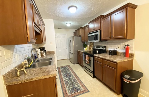 Fayetteville House | The Vagabond House 15 min from Fort Bragg