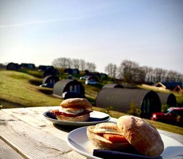 Bathgate Other | The Vu Snugs