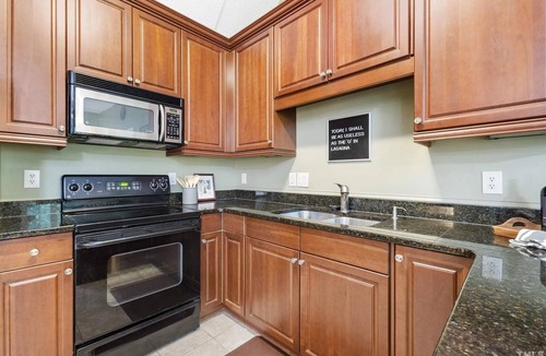 Wake Forest House | The Wake Forest Estate Resort Style near Golf Course!