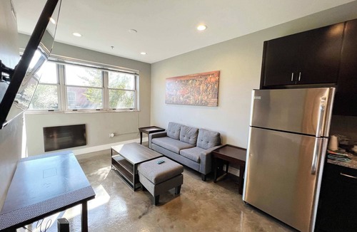 Roanoke Apartment | The West End Flats