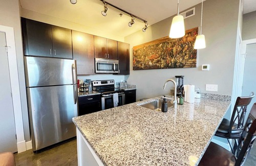 Roanoke Apartment | The West End Flats
