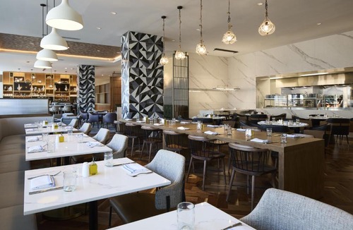 Umstead Hotel | The Westin Raleigh-Durham Airport