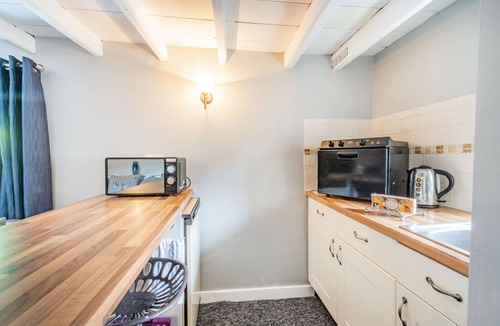Kilnwick Cottage | The White House