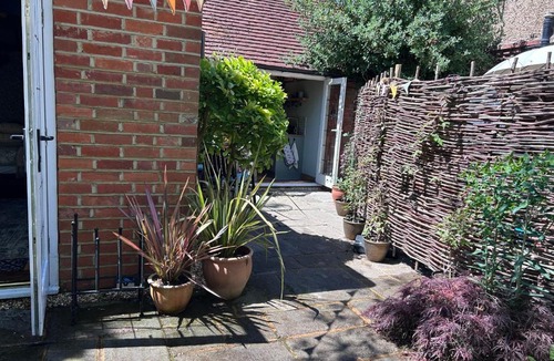 Henley-on-Thames House | The Willow Nest
