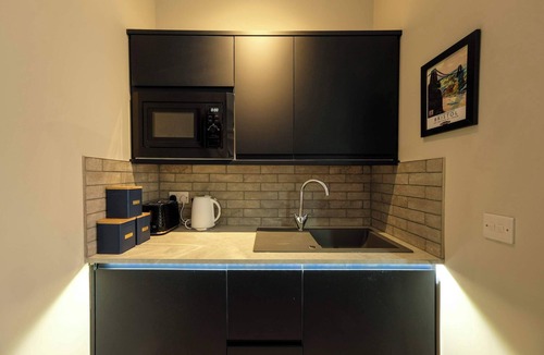 Bradley Stoke Apartment | The Willow - Studio 13