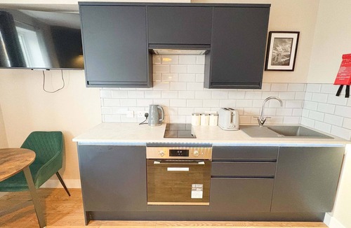 Bradley Stoke Apartment | The Willow - Studio 20