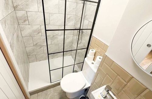 Bradley Stoke Apartment | The Willow - Studio 20