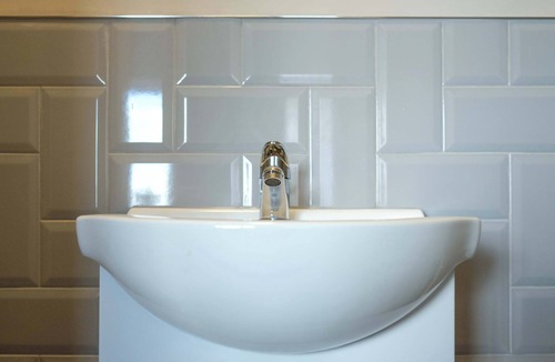 Bradley Stoke Apartment | The Willow - Studio 22