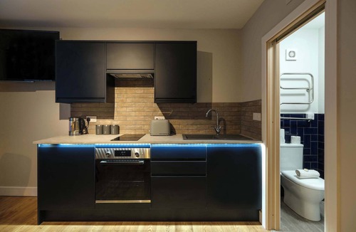 Bradley Stoke Apartment | The Willow - Studio 29