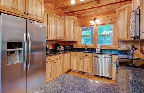 Lake Lure Cabin | The Winding River House - Lake and River Access!
