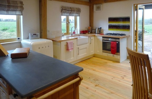 Newton Saint Cyres Cottage | The Woodshed