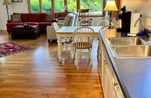 Walker-In-the-Hills House | This is the mountain getaway you’ve been looking for.
