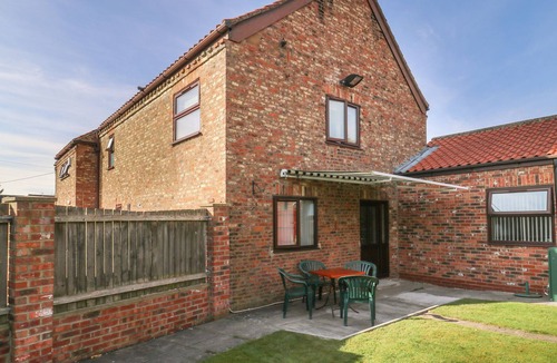 Barlby Cottage | THISTLE, pet friendly, with a garden in Barlby