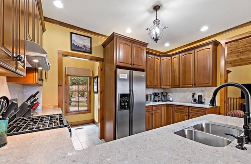 Mill Spring House | Thistle Ridge - Lake Adger Lakefront, Big Views!