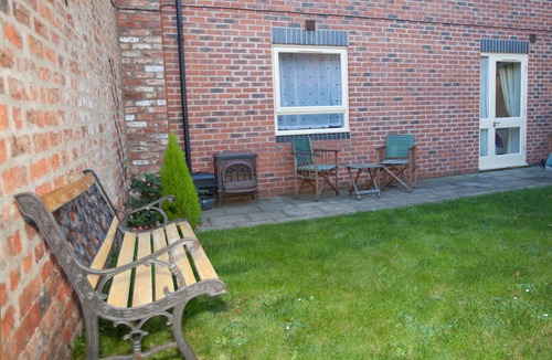 York Apartment | Three Bedroomed Ground Floor Apartment in York City Centre with Parking