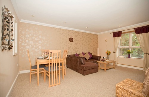 York Apartment | Three Bedroomed Ground Floor Apartment in York City Centre with Parking