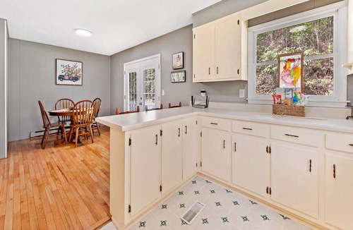 Newland House | Three Mile Mountain House - Blue Ridge Parkway near Linville Falls