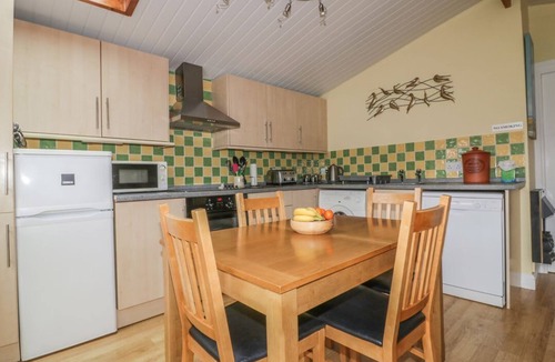 Padstow Cabin | Tiggy Winkle, St Merryn