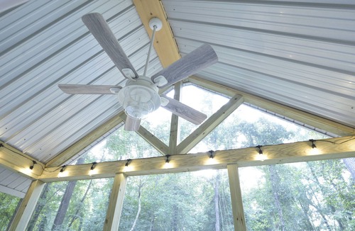 Durants Neck Cottage | Timber Tiny House~ Screen Porch~ Fire Pit~ Private Driveway~ Country Getaway