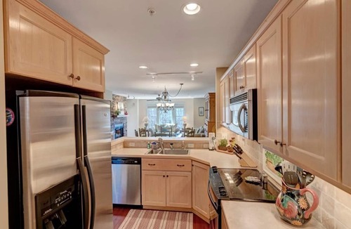 Foscoe Resort | Timbers D-1- Mountain Condo, Echota Gated Resort, Indoor/Outdoor Pools and Hot Tub, Fitness Area,.