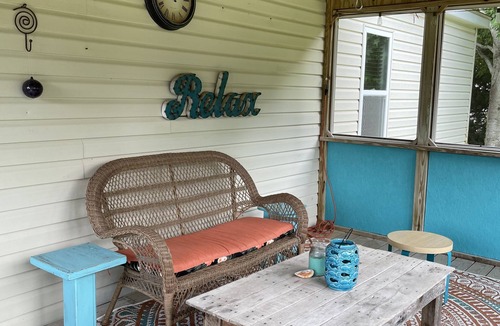 Powells Point House | Time 2 Relax